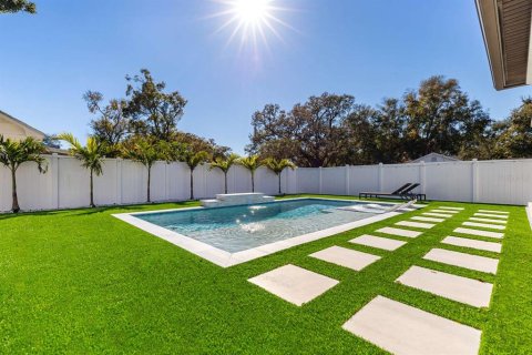 Casa en alquiler en Tampa, Florida, 5 dormitorios, 200.11 m2 № 1917171 - foto 22