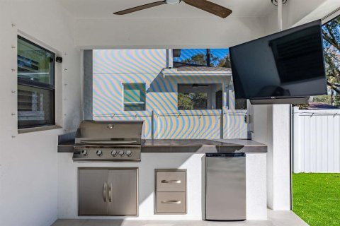 Casa en alquiler en Tampa, Florida, 5 dormitorios, 200.11 m2 № 1917171 - foto 21