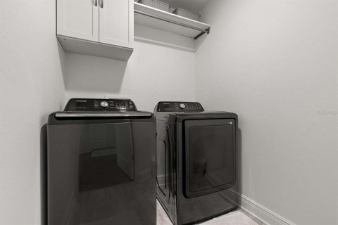 Casa en alquiler en Tampa, Florida, 5 dormitorios, 200.11 m2 № 1917171 - foto 20