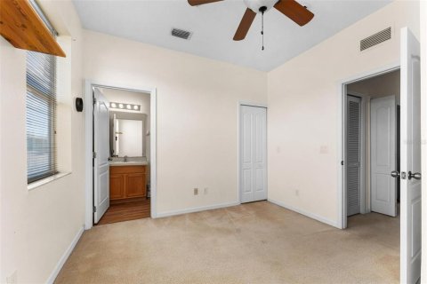 Townhouse in Winter Garden, Florida 2 bedrooms, 123.75 sq.m. № 1525945 - photo 17