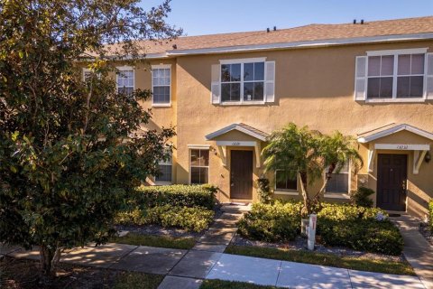 Townhouse in Winter Garden, Florida 2 bedrooms, 123.75 sq.m. № 1525945 - photo 2