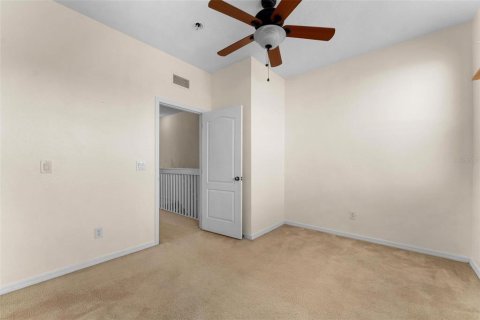 Townhouse in Winter Garden, Florida 2 bedrooms, 123.75 sq.m. № 1525945 - photo 18