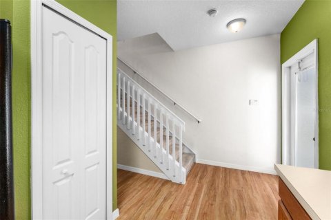 Townhouse in Winter Garden, Florida 2 bedrooms, 123.75 sq.m. № 1525945 - photo 13