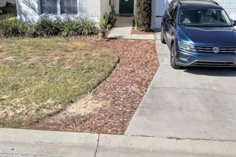 Casa en venta en Davenport, Florida, 4 dormitorios № 1825948 - foto 2