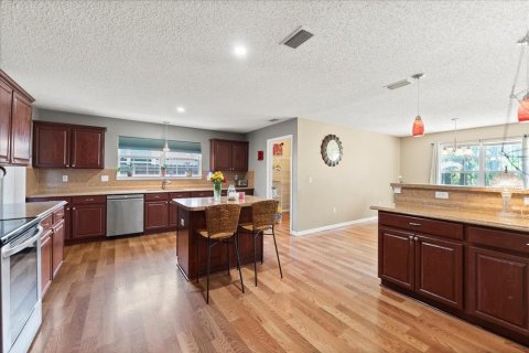 House in Palm Coast, Florida 4 bedrooms, 275.27 sq.m. № 1602925 - photo 14