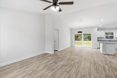 Villa ou maison à vendre à Dunnellon, Floride: 3 chambres, 136.75 m2 № 1826392 - photo 5