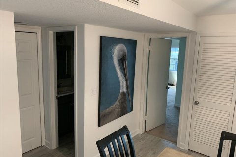 Condominio en alquiler en Belleair Beach, Florida, 2 dormitorios, 137.96 m2 № 1521356 - foto 18