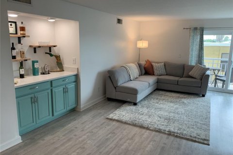 Condominio en alquiler en Belleair Beach, Florida, 2 dormitorios, 137.96 m2 № 1521356 - foto 12