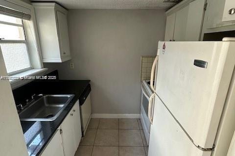 Condo in Miami, Florida, 1 bedroom  № 1890898 - photo 7