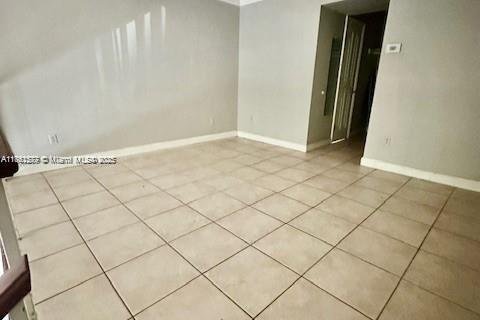 Condo in Miami, Florida, 1 bedroom  № 1890898 - photo 13