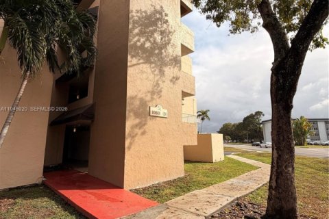 Condo à Miami, Floride, 2 chambres  № 2002167