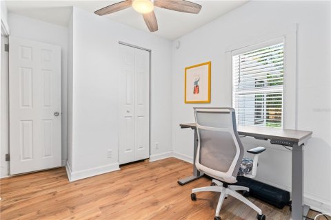 Casa en venta en Tampa, Florida, 3 dormitorios, 119.1 m2 № 1740509 - foto 18