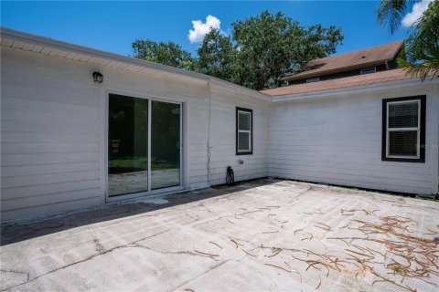 Casa en venta en Tampa, Florida, 3 dormitorios, 119.1 m2 № 1740509 - foto 27