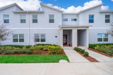 Townhouse in Davenport, Florida 4 bedrooms, 177.81 sq.m. № 2091816