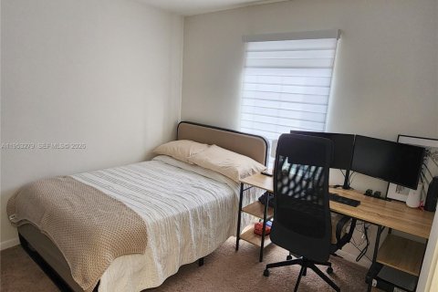 Купить таунхаус в Пемброк-Пайнс, Флорида 2 спальни, 101.08м2, № 2008121 - фото 21