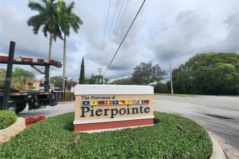 Купить таунхаус в Пемброк-Пайнс, Флорида 2 спальни, 101.08м2, № 2008121 - фото 29