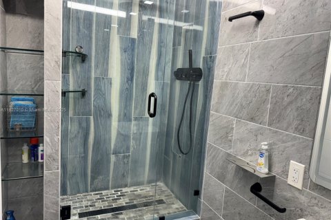 Condo in Sunny Isles Beach, Florida, 1 bedroom  № 1798740 - photo 7