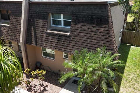 Touwnhouse à vendre à Hollywood, Floride: 2 chambres, 126.53 m2 № 2087060 - photo 2