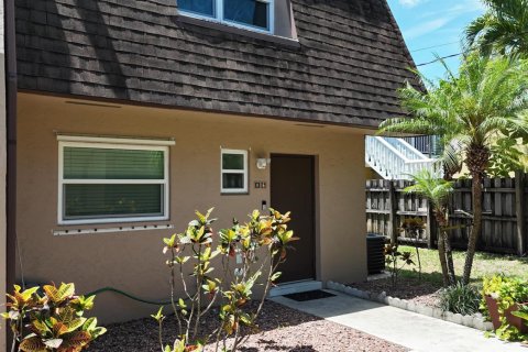 Touwnhouse à Hollywood, Floride 2 chambres, 126.53 m2 № 2087060
