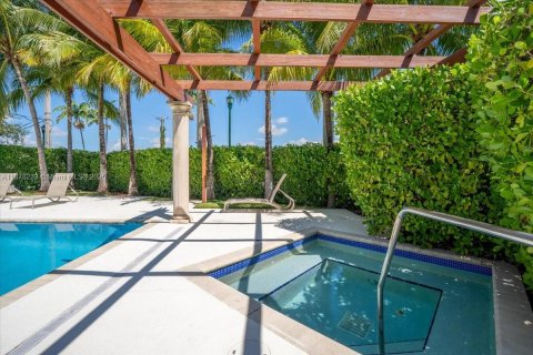 Adosado en venta en Aventura, Florida, 2 dormitorios, 162.11 m2 № 1923302 - foto 30
