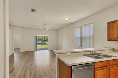 Casa en alquiler en Lakewood Ranch, Florida, 3 dormitorios, 144.56 m2 № 2093503 - foto 8