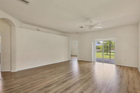 Casa en alquiler en Lakewood Ranch, Florida, 3 dormitorios, 144.56 m2 № 2093503 - foto 10