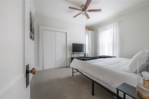 House in Tampa, Florida 3 bedrooms, 104.79 sq.m. № 2096731 - photo 20