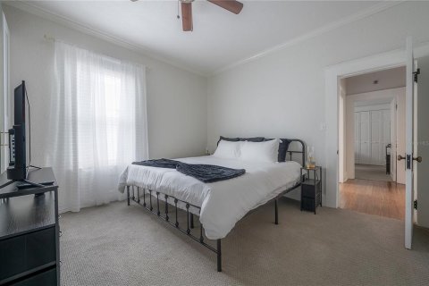 House in Tampa, Florida 3 bedrooms, 104.79 sq.m. № 2096731 - photo 22
