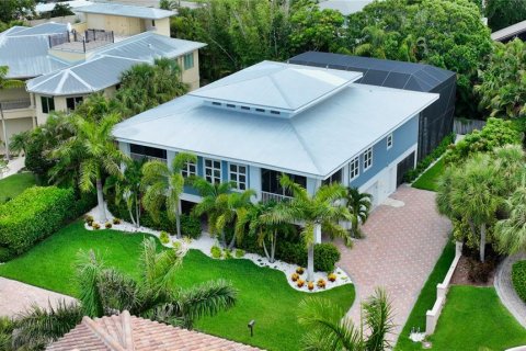 Villa ou maison à Sarasota, Floride 4 chambres, 400.04 m2 № 2139812