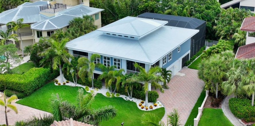 Villa ou maison à Sarasota, Floride 4 chambres, 400.04 m2 № 2139812
