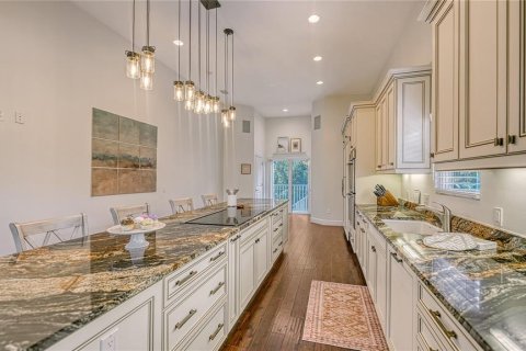 Villa ou maison à louer à Sarasota, Floride: 4 chambres, 400.04 m2 № 2139812 - photo 16