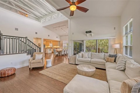 Villa ou maison à louer à Sarasota, Floride: 4 chambres, 400.04 m2 № 2139812 - photo 10