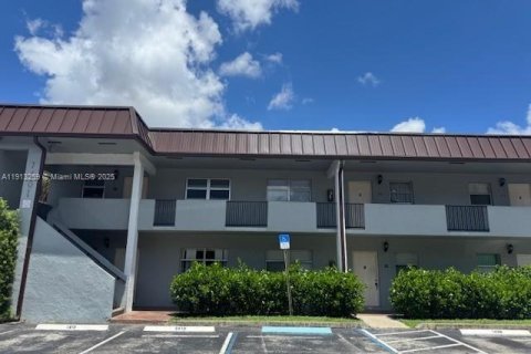 Снять в аренду кондоминиум в Тамарак, Флорида 1 спальня, 69.31м2, № 1968440 - фото 26