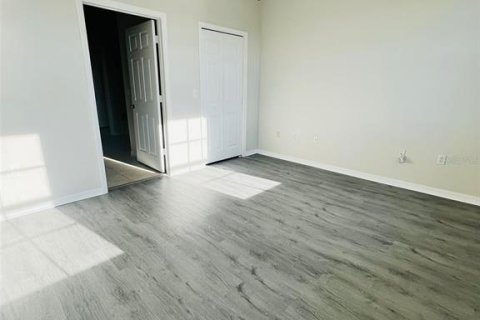 Condo in Orlando, Florida, 3 bedrooms  № 1569408 - photo 11