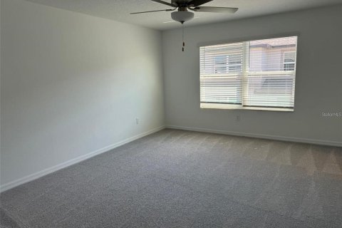 Touwnhouse à louer à San Antonio, Floride: 3 chambres, 154.78 m2 № 2098211 - photo 7