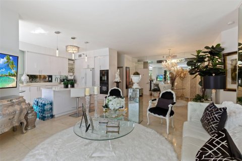 Copropriété à vendre à Aventura, Floride: 2 chambres, 126.81 m2 № 2056801 - photo 9