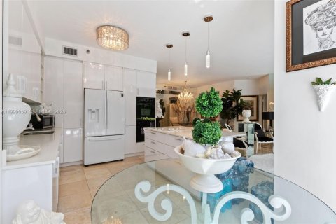 Copropriété à vendre à Aventura, Floride: 2 chambres, 126.81 m2 № 2056801 - photo 7