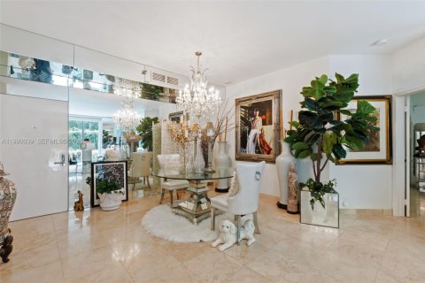 Copropriété à vendre à Aventura, Floride: 2 chambres, 126.81 m2 № 2056801 - photo 12