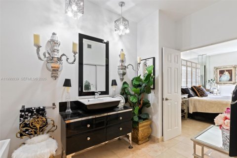 Copropriété à vendre à Aventura, Floride: 2 chambres, 126.81 m2 № 2056801 - photo 17