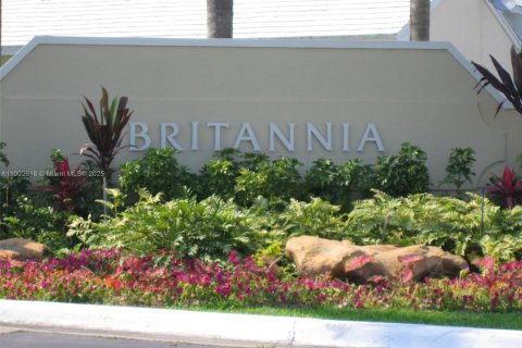 Casa en venta en Miami, Florida, 4 dormitorios, 160.26 m2 № 1968183 - foto 22