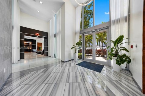 Copropriété à louer à North Bay Village, Floride: 1 chambre, 76.92 m2 № 1983883 - photo 29