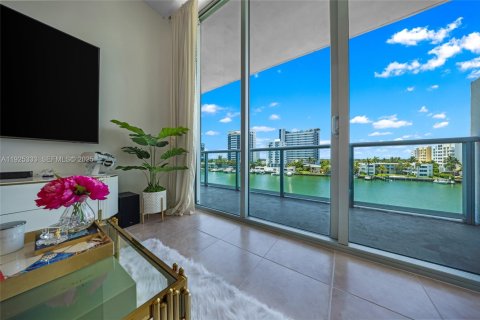 Copropriété à louer à North Bay Village, Floride: 1 chambre, 76.92 m2 № 1983883 - photo 9