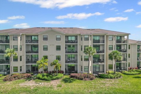Condominio en alquiler en Bradenton, Florida, 2 dormitorios, 104.14 m2 № 2118286 - foto 28
