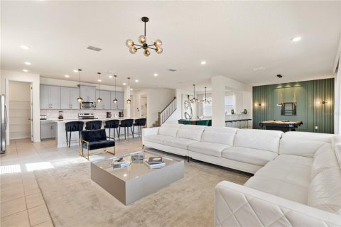 Casa en venta en Kissimmee, Florida, 9 dormitorios, 405.33 m2 № 1898481 - foto 30