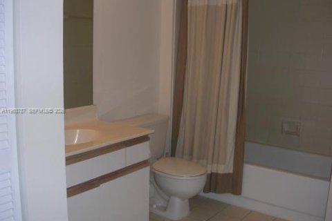 Copropriété à vendre à Pompano Beach, Floride: 1 chambre, 58.81 m2 № 2091359 - photo 6