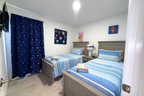 Casa en venta en Kissimmee, Florida, 4 dormitorios, 182.09 m2 № 2127551 - foto 22