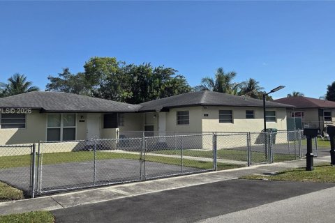 Appartement à Miami, Floride 3 chambres, 111.48 m2 № 2046356