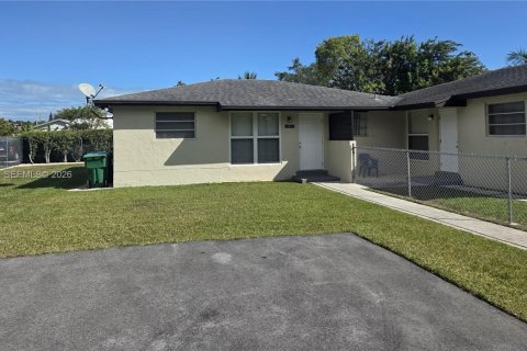 Appartement à louer à Miami, Floride: 3 chambres, 111.48 m2 № 2046356 - photo 3