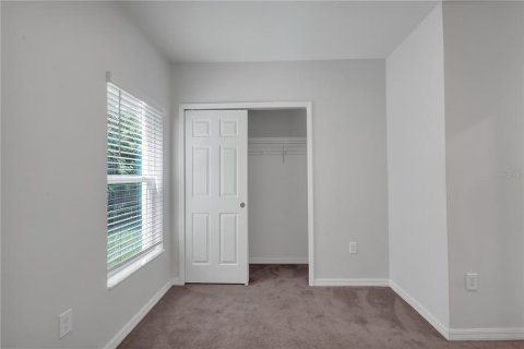Adosado en alquiler en Kissimmee, Florida, 4 dormitorios, 189.8 m2 № 1916917 - foto 4