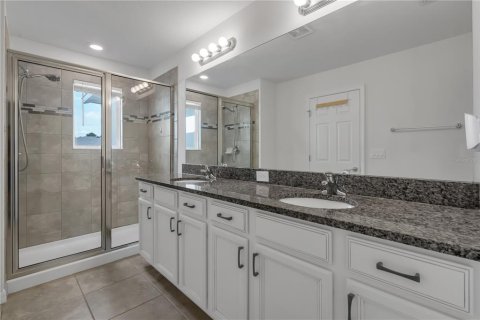 Adosado en alquiler en Kissimmee, Florida, 4 dormitorios, 189.8 m2 № 1916917 - foto 12
